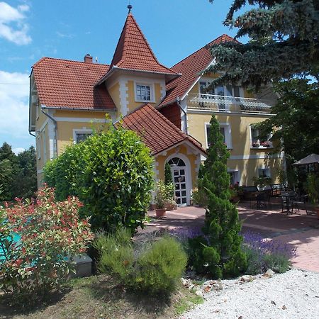 Eden Villa Apartmanhaz Balatonfüred Exterior foto