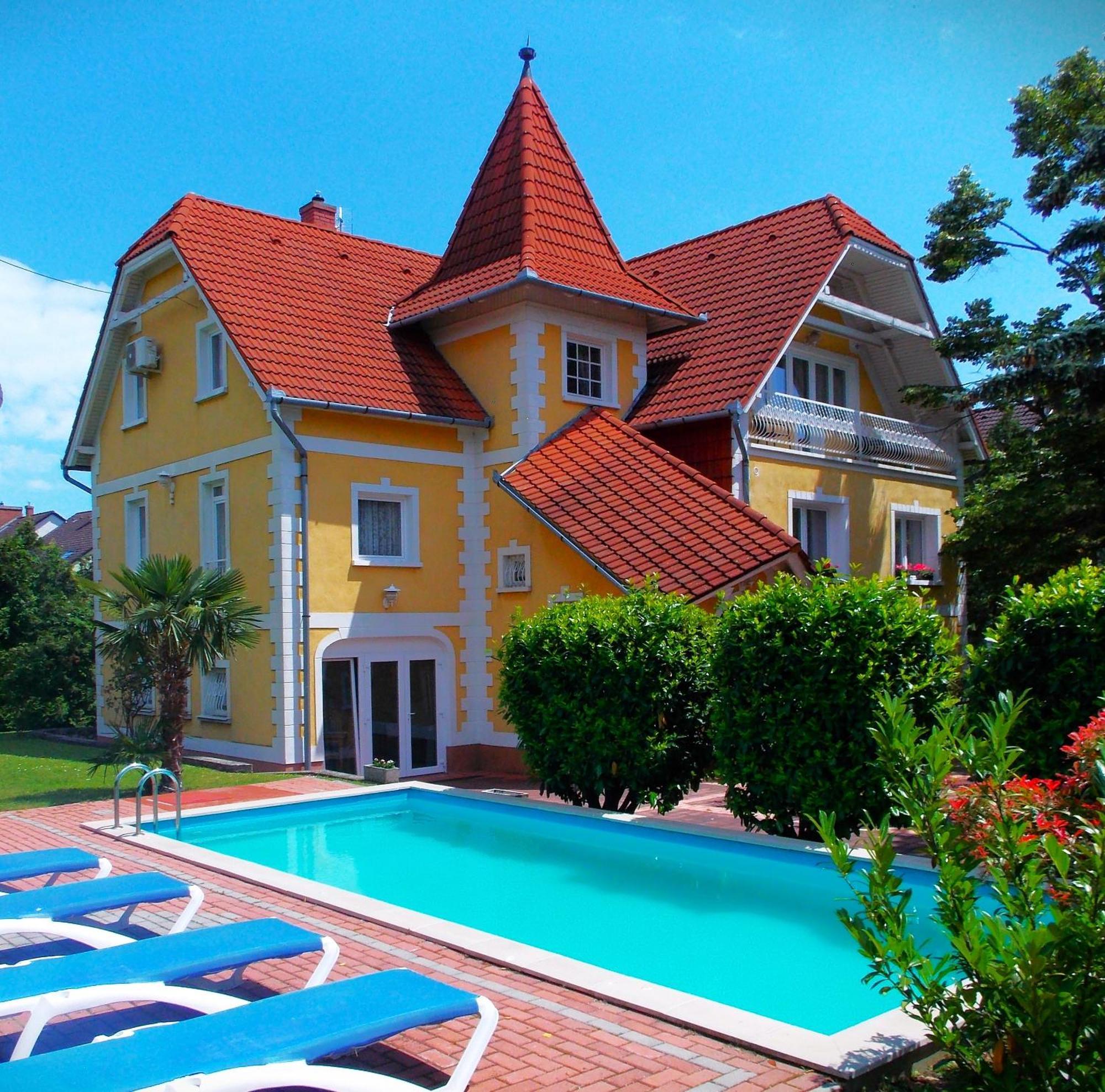 Eden Villa Apartmanhaz Balatonfüred Exterior foto