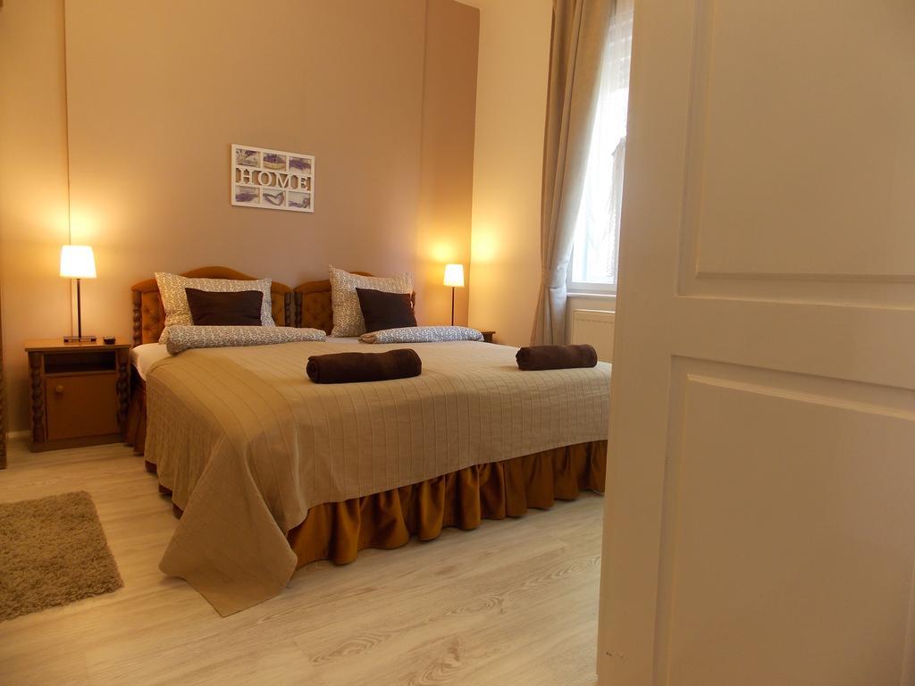 Eden Villa Apartmanhaz Balatonfüred Exterior foto