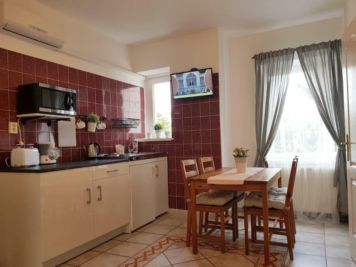 Eden Villa Apartmanhaz Balatonfüred Exterior foto