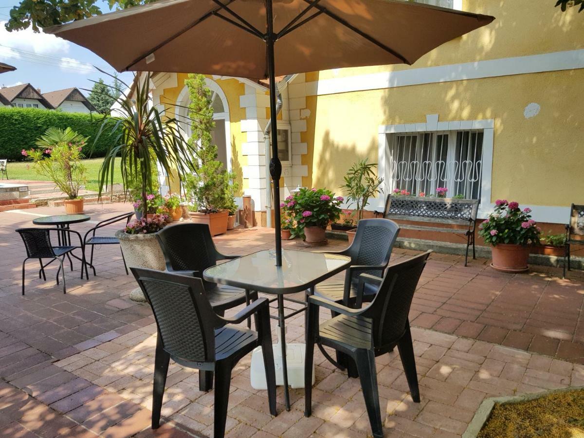 Eden Villa Apartmanhaz Balatonfüred Exterior foto